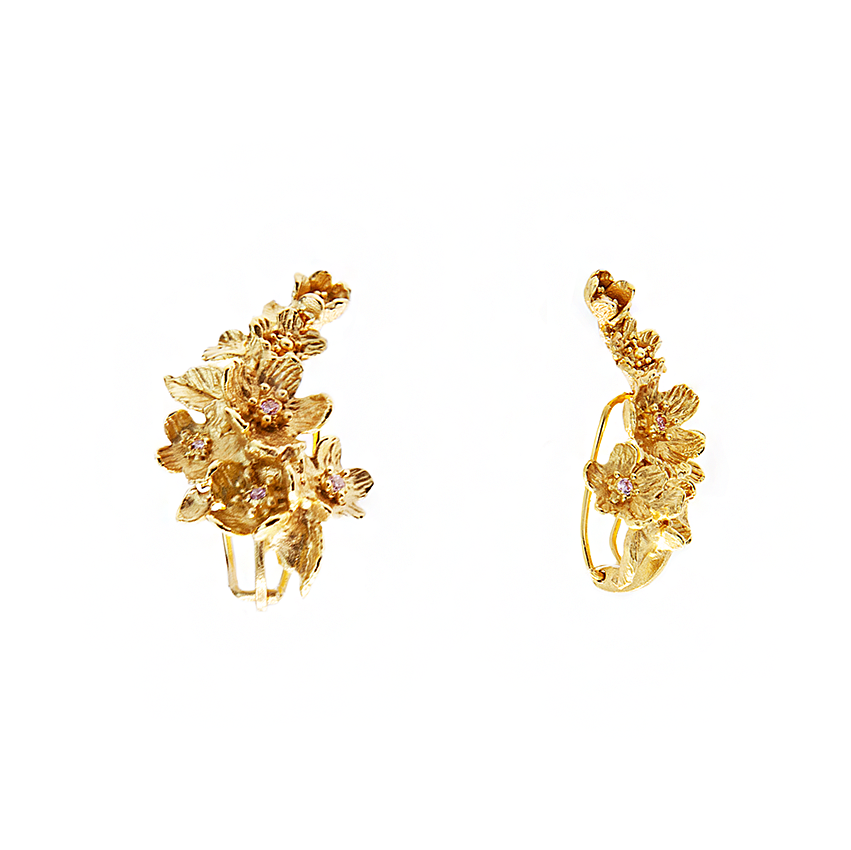 Handmade golden earrings 