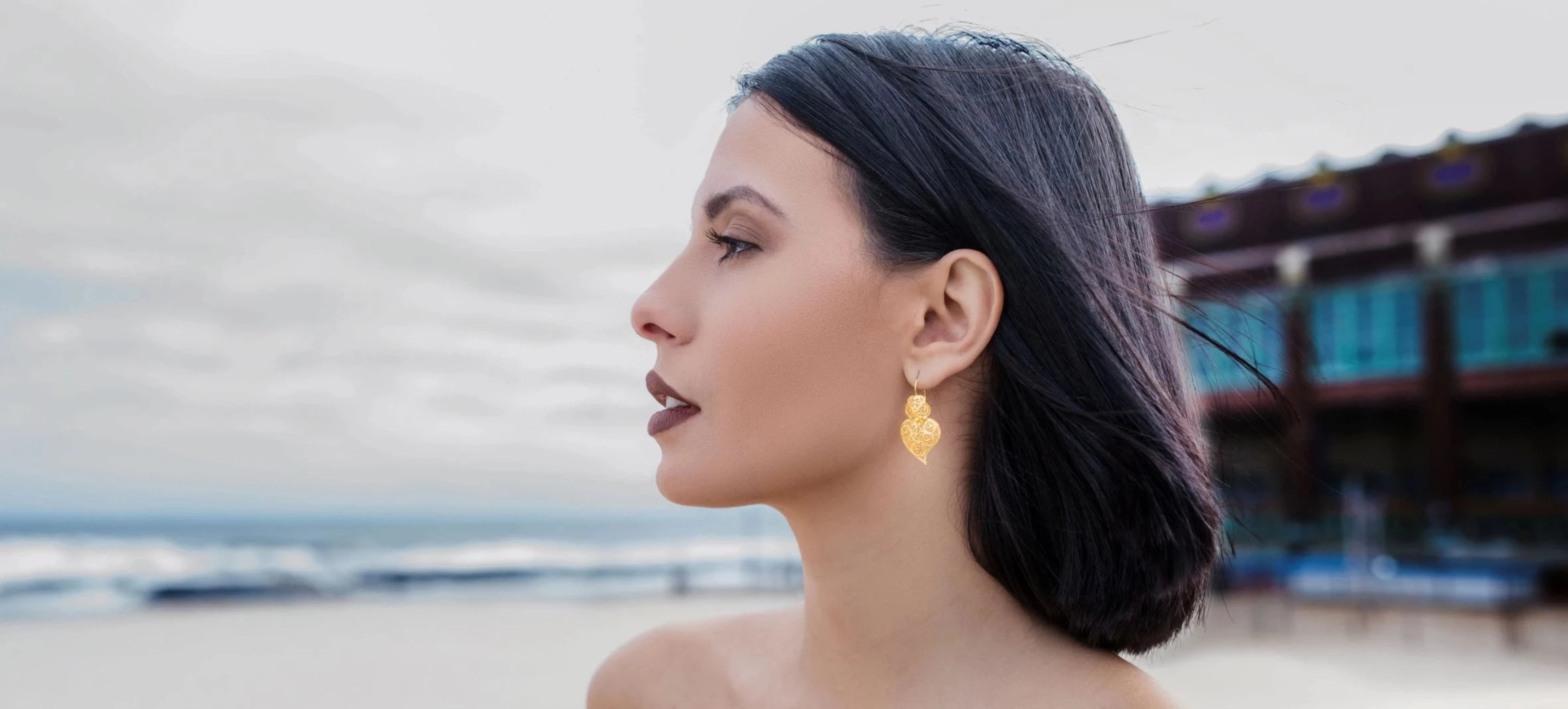 EARRINGS Gold Heart Earrings Viana Jewelry