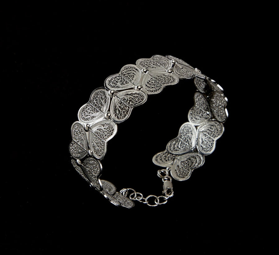 Viana Hearts handmade Sterling Silver Hearts Bracelet
